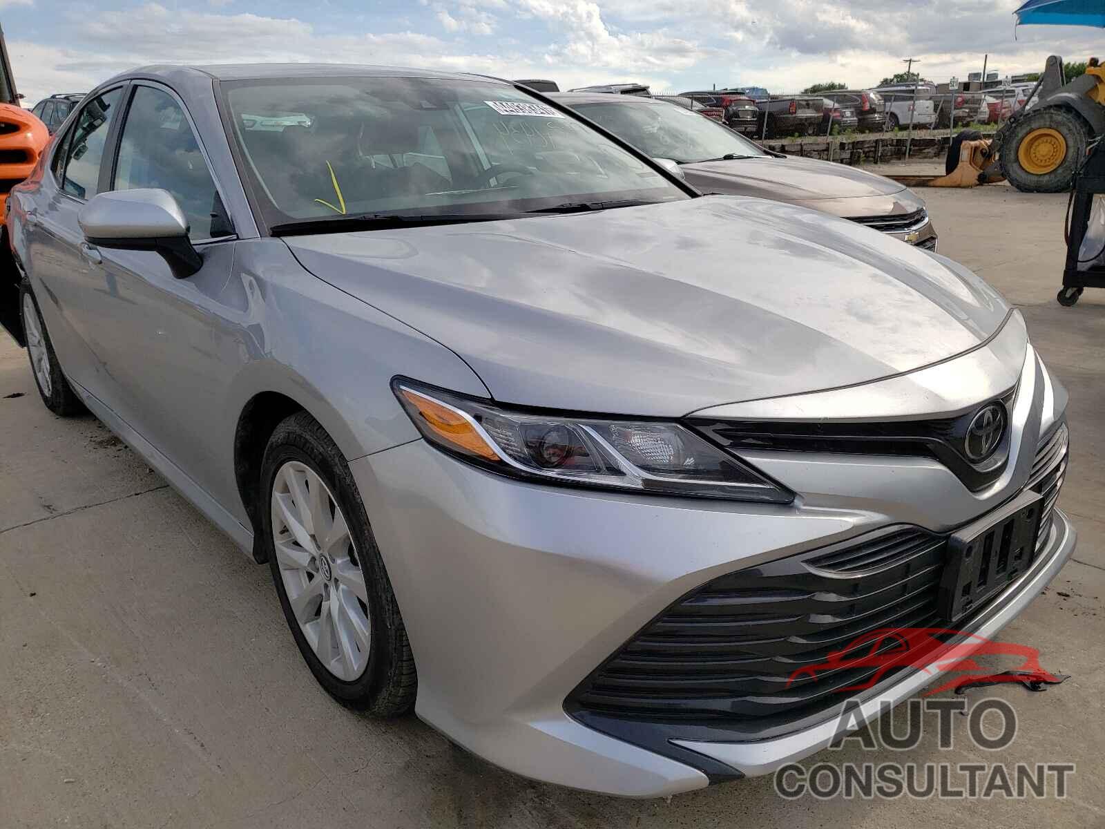TOYOTA CAMRY 2019 - 4T1B11HK0KU753732