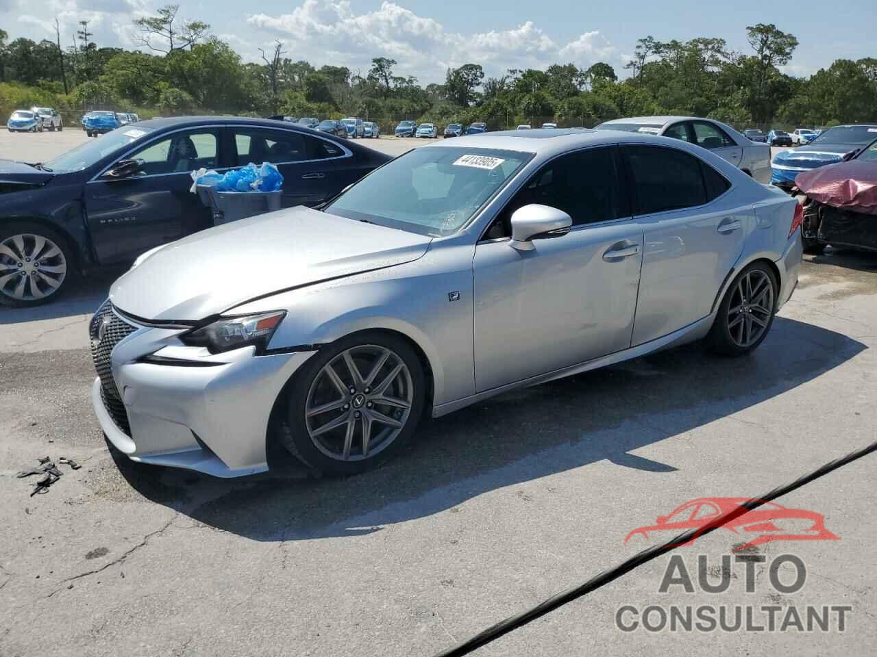 LEXUS IS 2014 - JTHBE1D24E5000376
