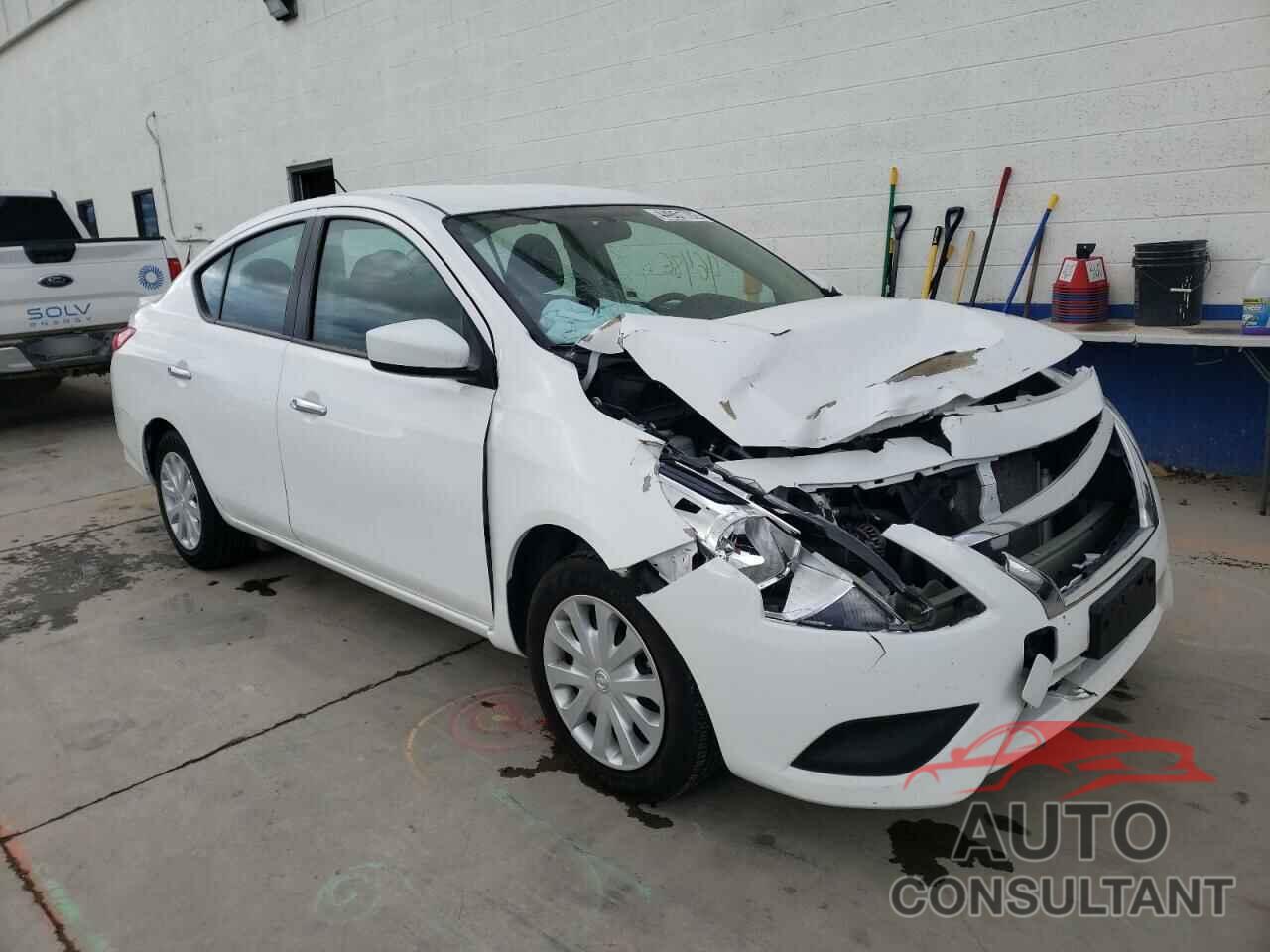 NISSAN VERSA 2019 - 3N1CN7AP9KL876139