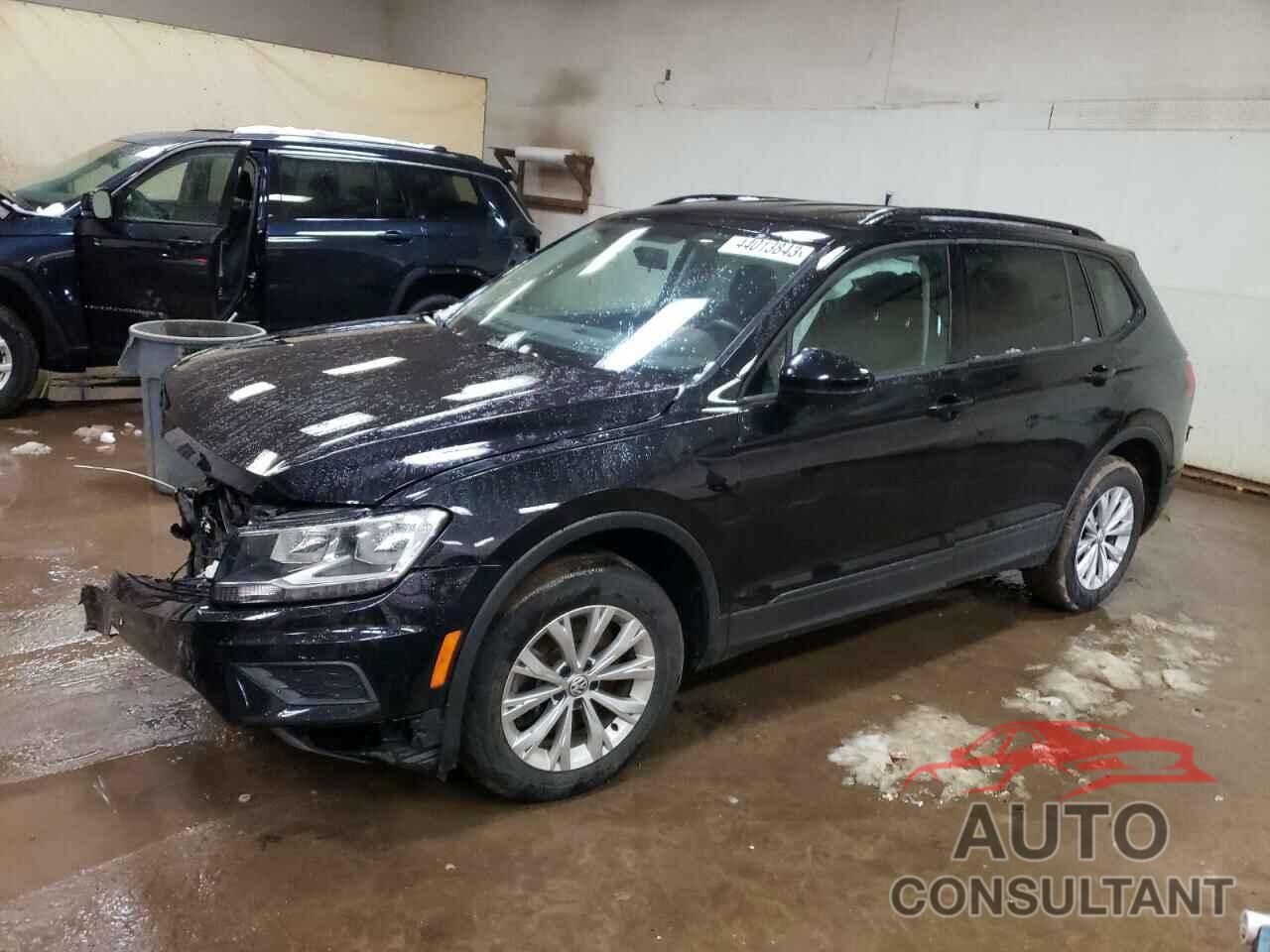 VOLKSWAGEN TIGUAN 2019 - 3VV0B7AX0KM064474