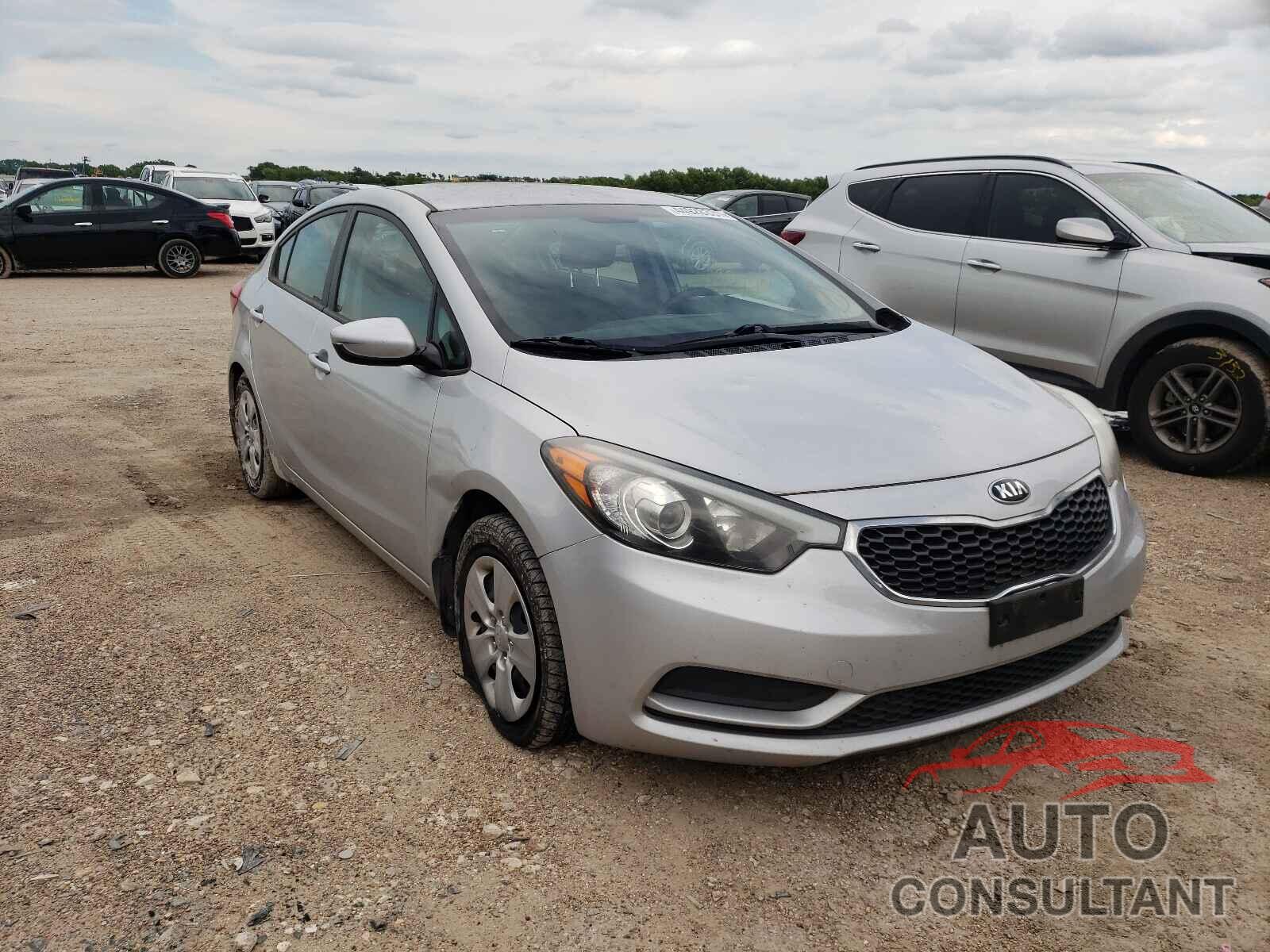 KIA FORTE 2016 - KNAFK4A63G5607986