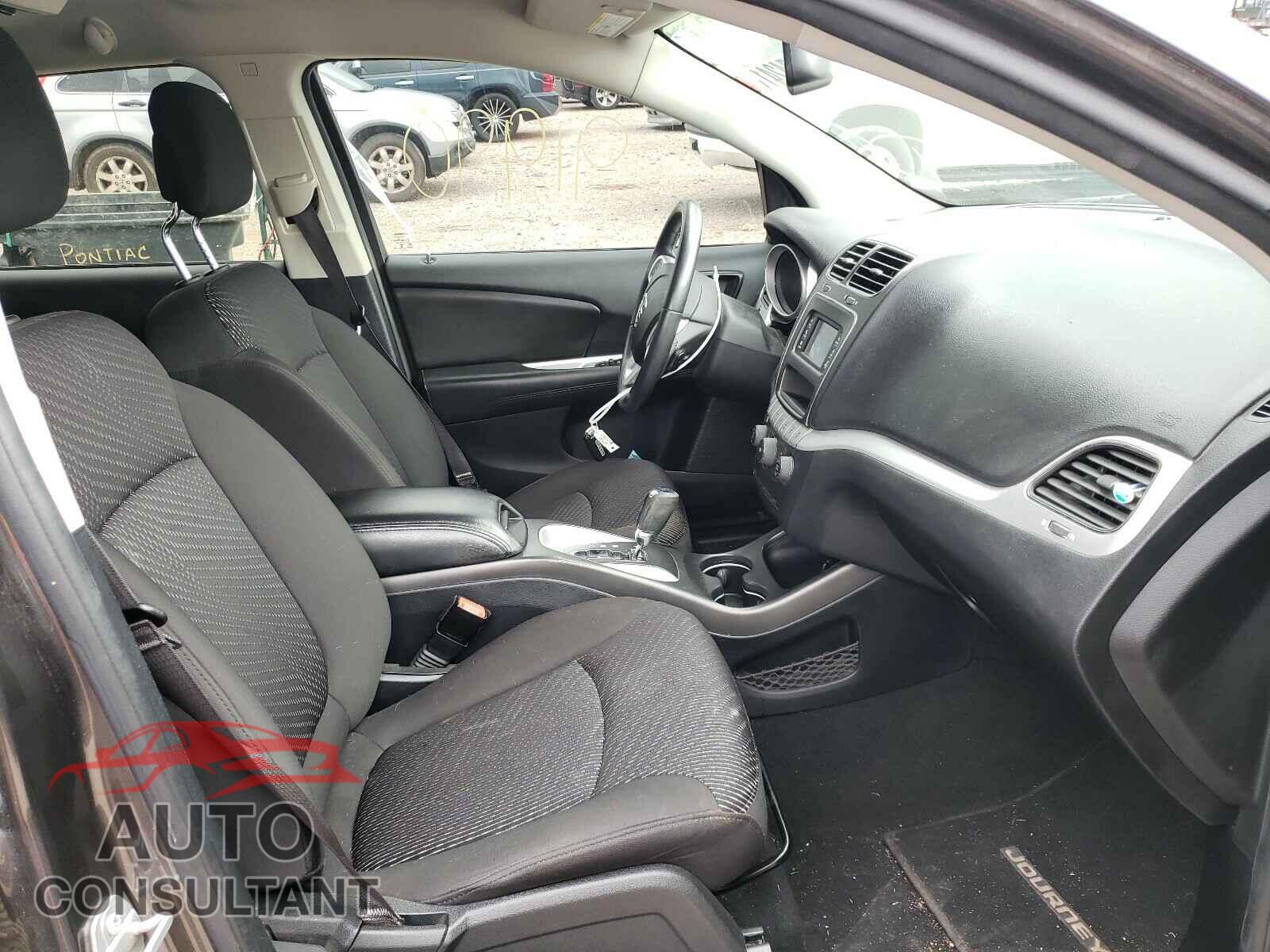 DODGE JOURNEY 2017 - 3C4PDCBG9HT599235