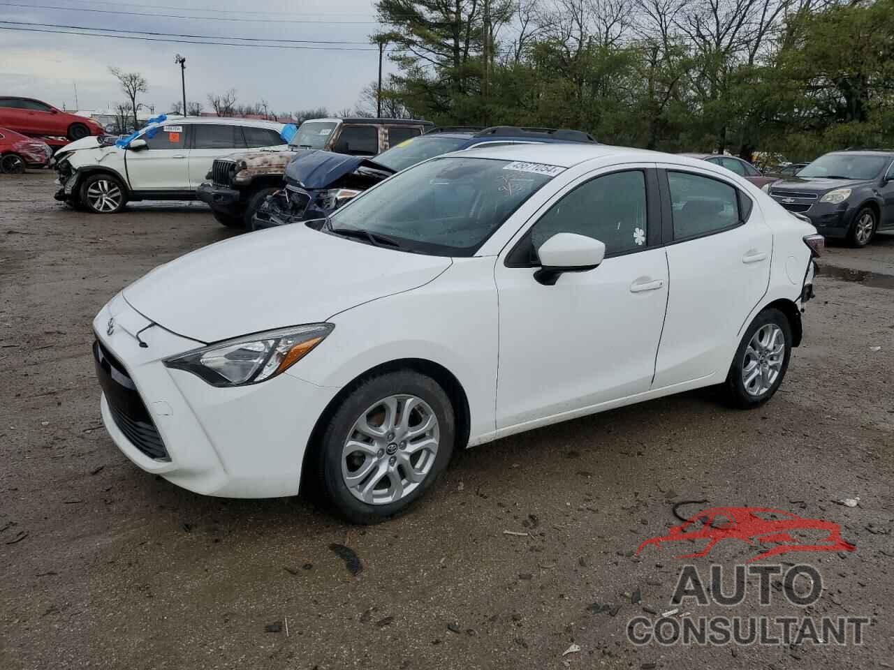 TOYOTA YARIS 2018 - 3MYDLBYV9JY329535