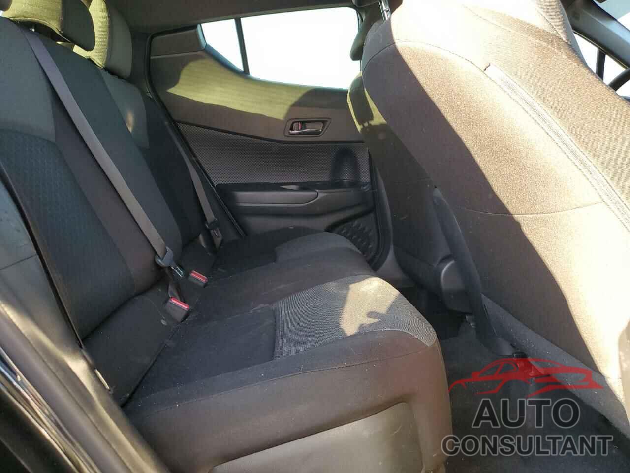 TOYOTA C-HR 2022 - JTNKHMBX0N1131025