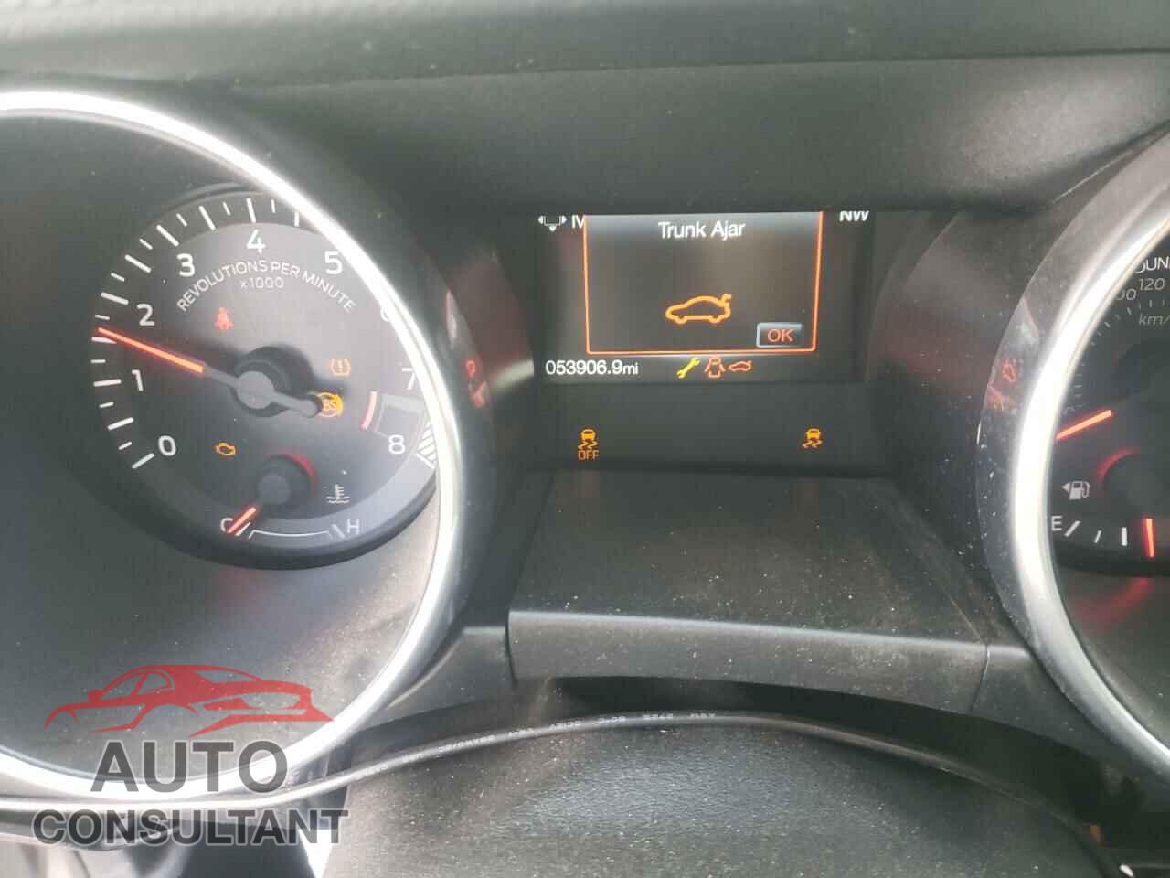 FORD MUSTANG 2018 - 1FA6P8CF4J5185295