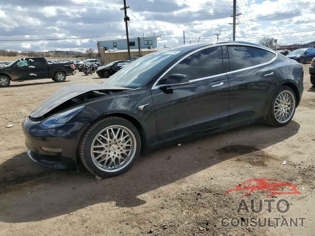 TESLA MODEL 3 2018 - 5YJ3E1EA4JF152176