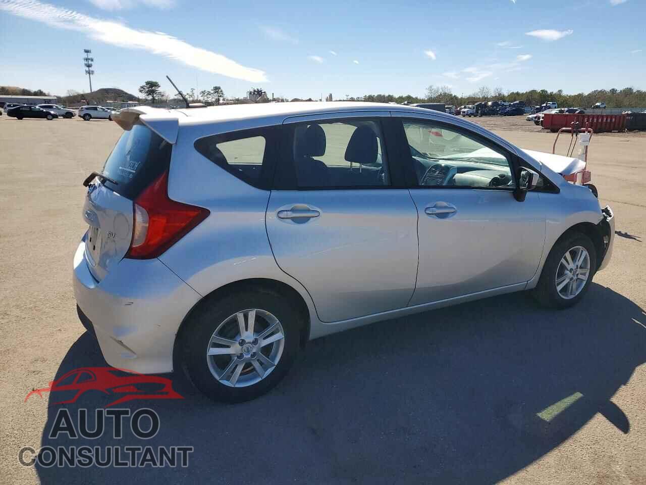 NISSAN VERSA 2017 - 3N1CE2CP3HL368998