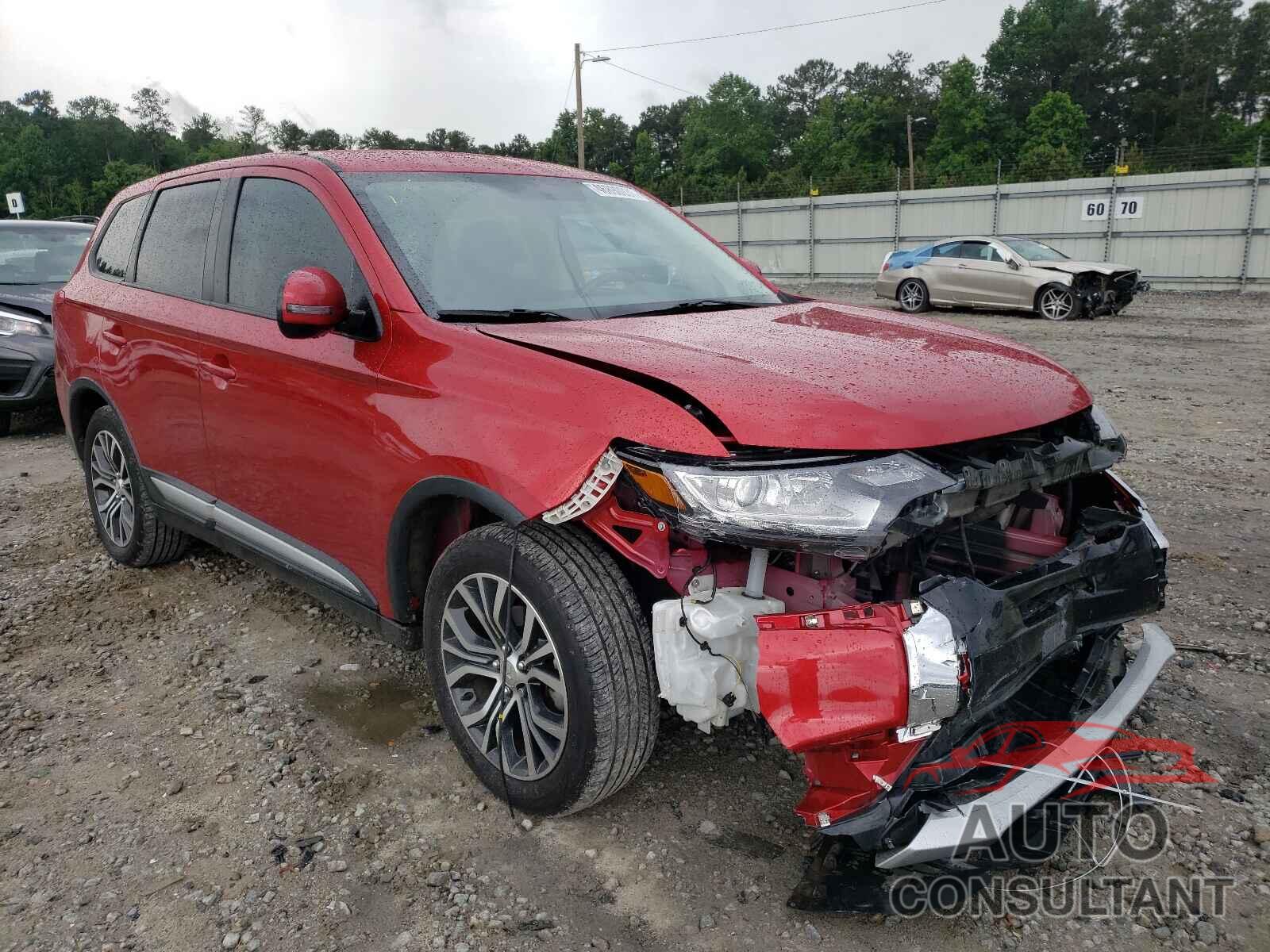 MITSUBISHI OUTLANDER 2018 - JA4AD3A36JZ013801