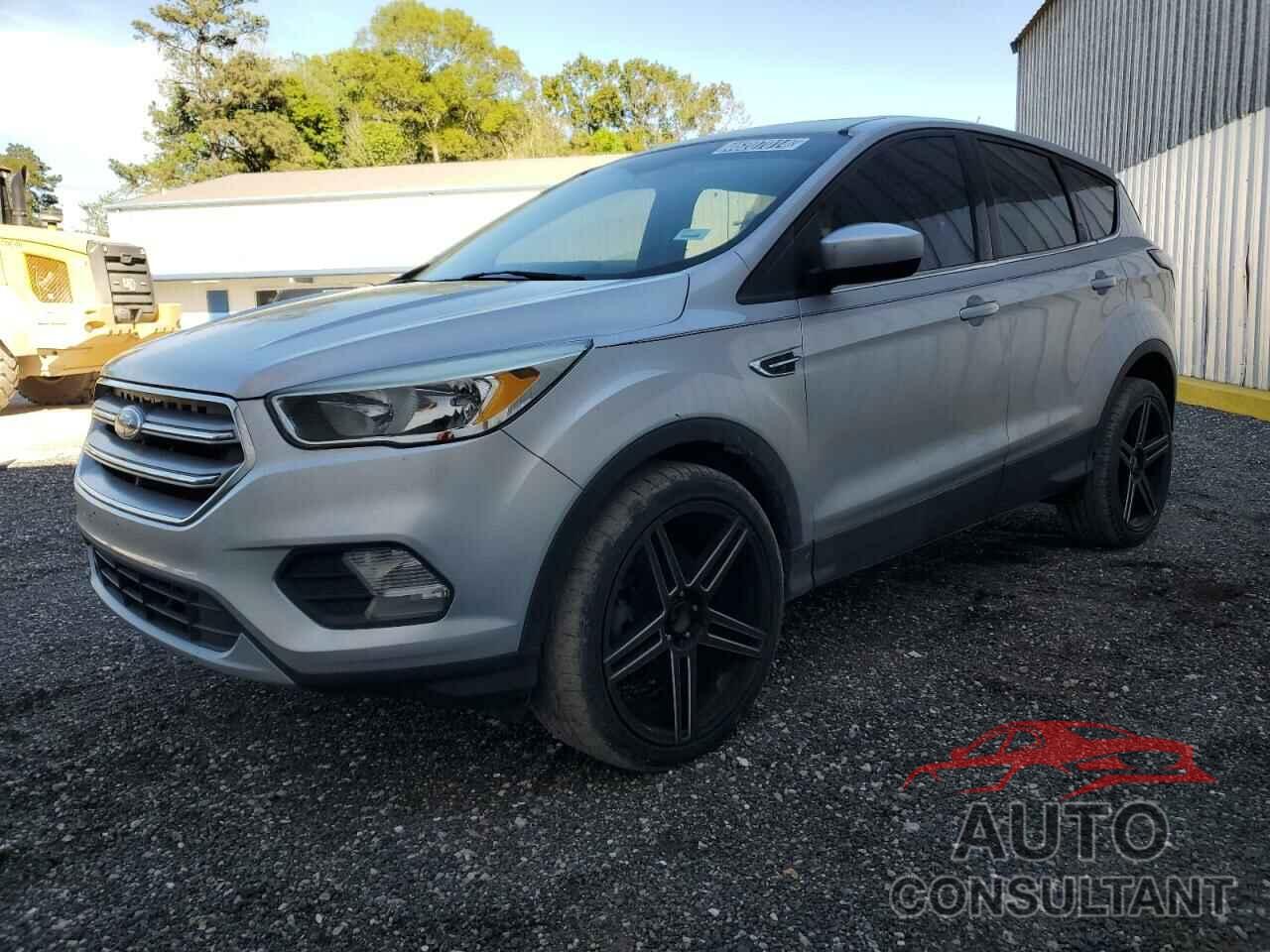 FORD ESCAPE 2017 - 1FMCU9G92HUB30727