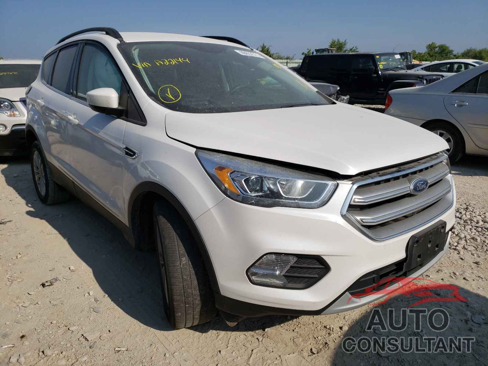 FORD ESCAPE 2017 - 1FMCU0G93HUA22144