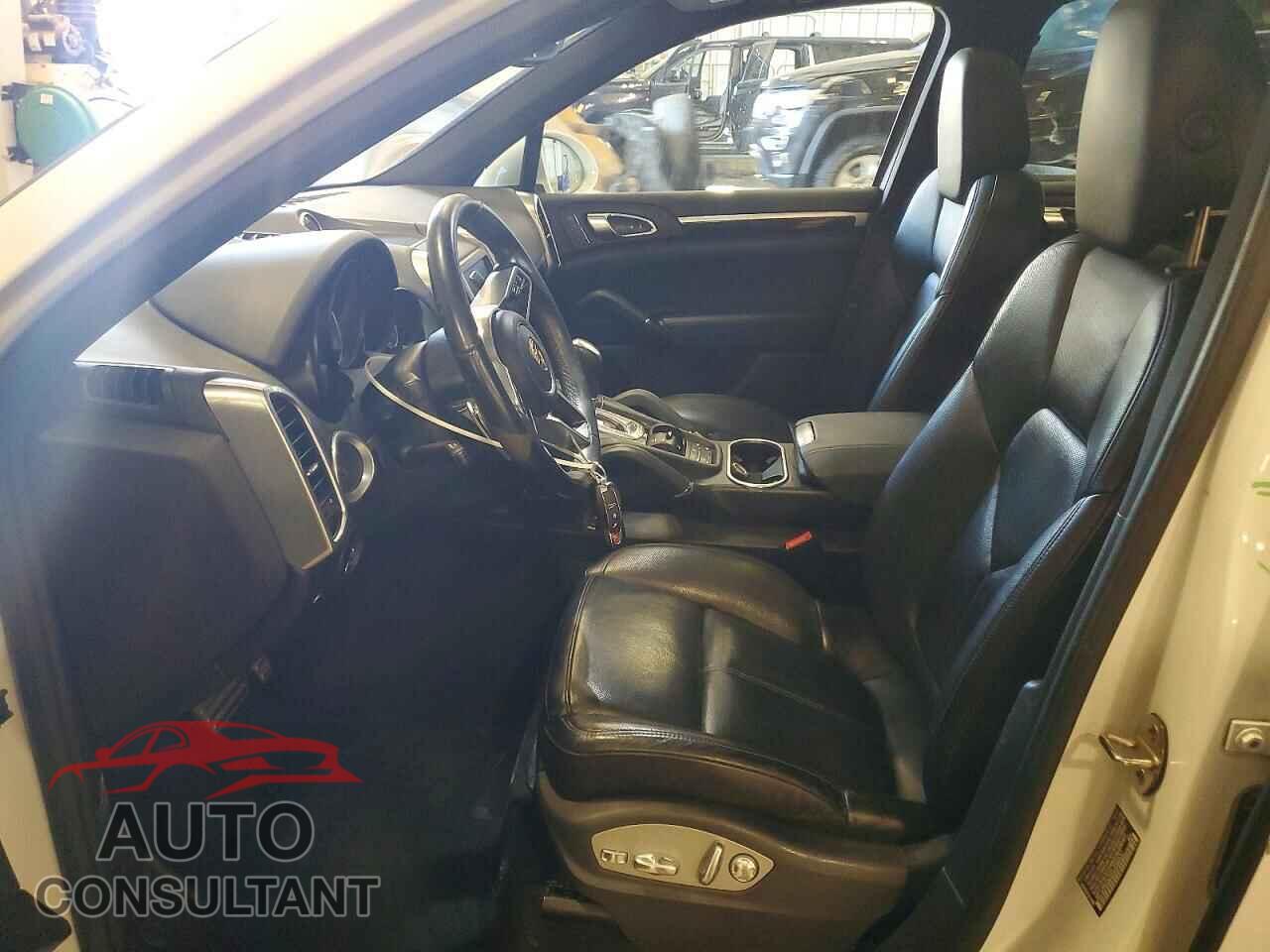 PORSCHE CAYENNE 2015 - WP1AB2A22FLA56537