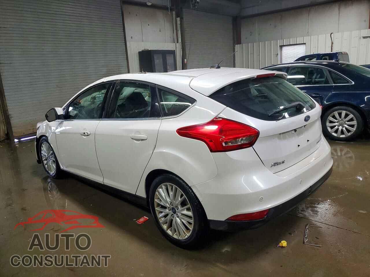 FORD FOCUS 2017 - 1FADP3N23HL348965