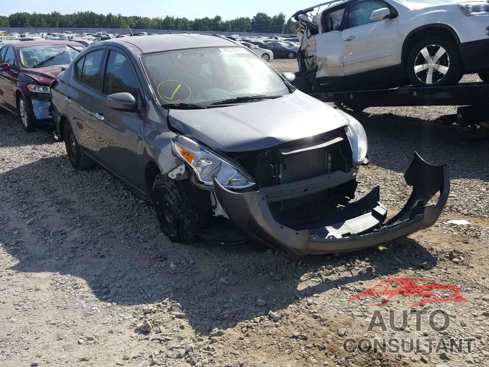 NISSAN VERSA 2017 - 3N1CN7AP5HL845589