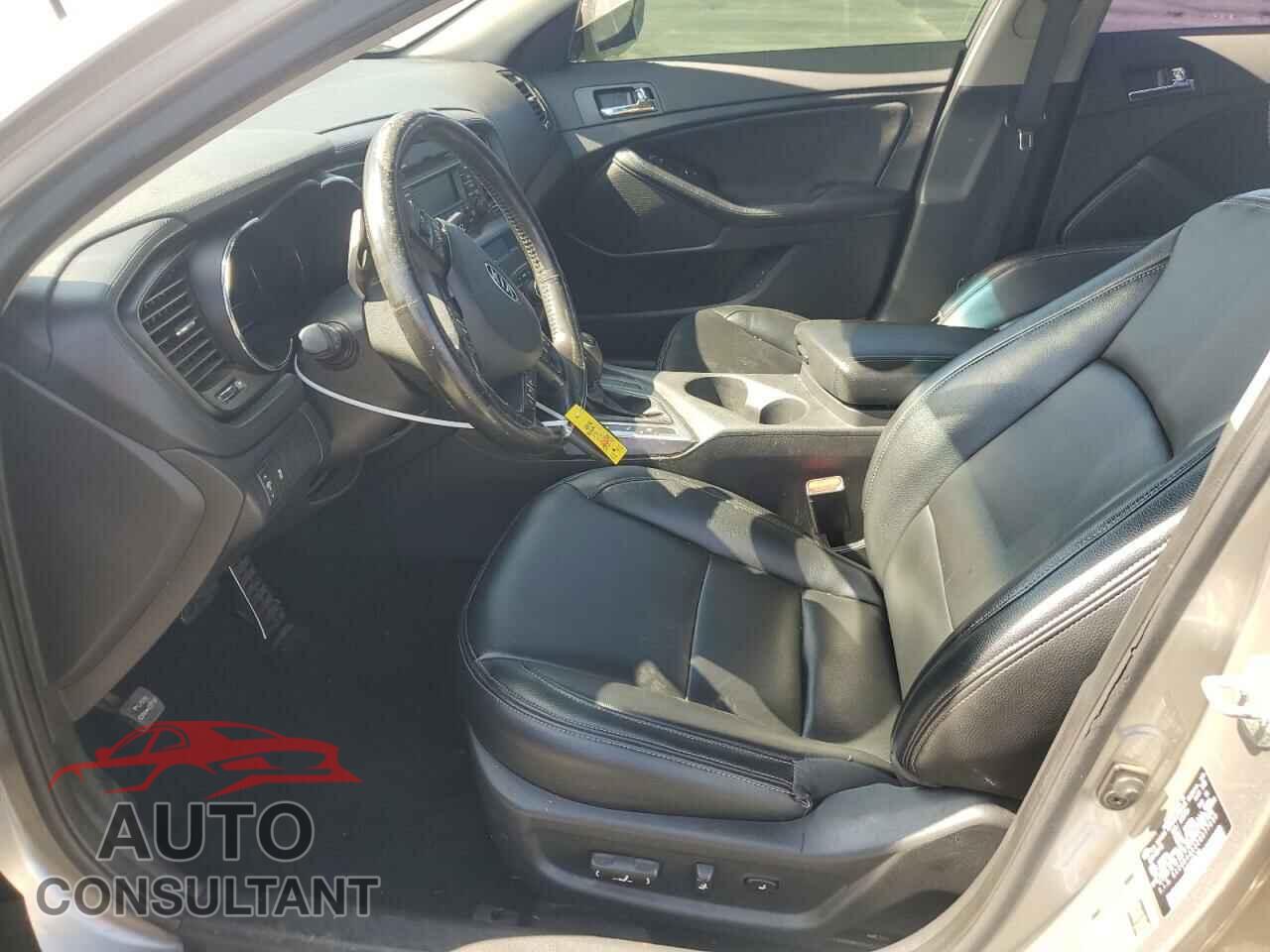 KIA OPTIMA 2012 - 5XXGR4A63CG077690