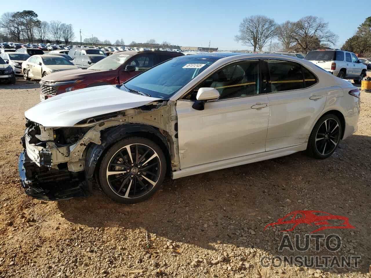 TOYOTA CAMRY 2019 - 4T1B61HK4KU799601