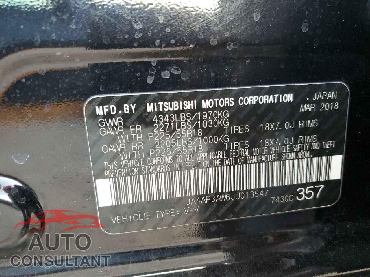 MITSUBISHI OUTLANDER 2018 - JA4AR3AW6JU013547