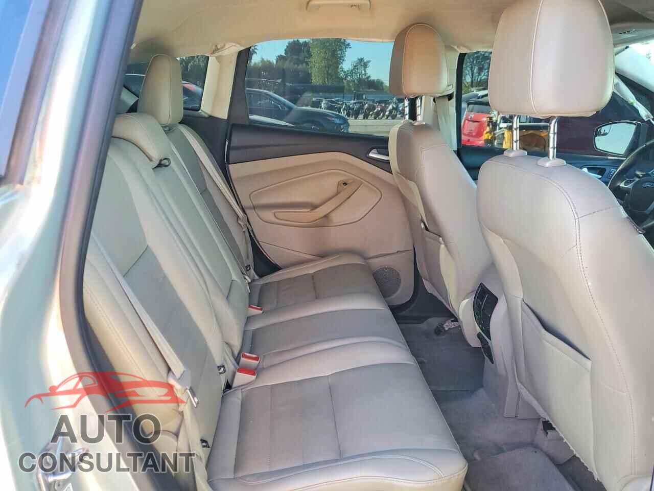 FORD CMAX 2013 - 1FADP5CU5DL526871