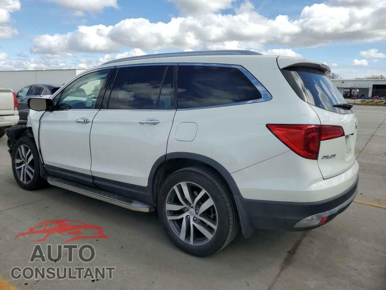 HONDA PILOT 2017 - 5FNYF6H94HB049755