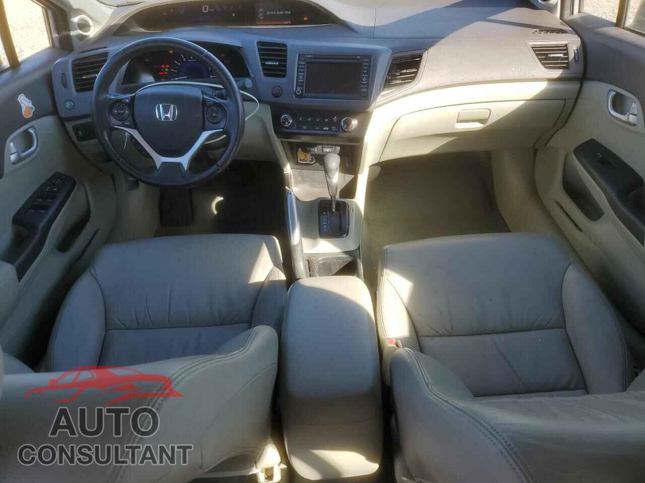 HONDA CIVIC 2012 - 2HGFB2F95CH526549
