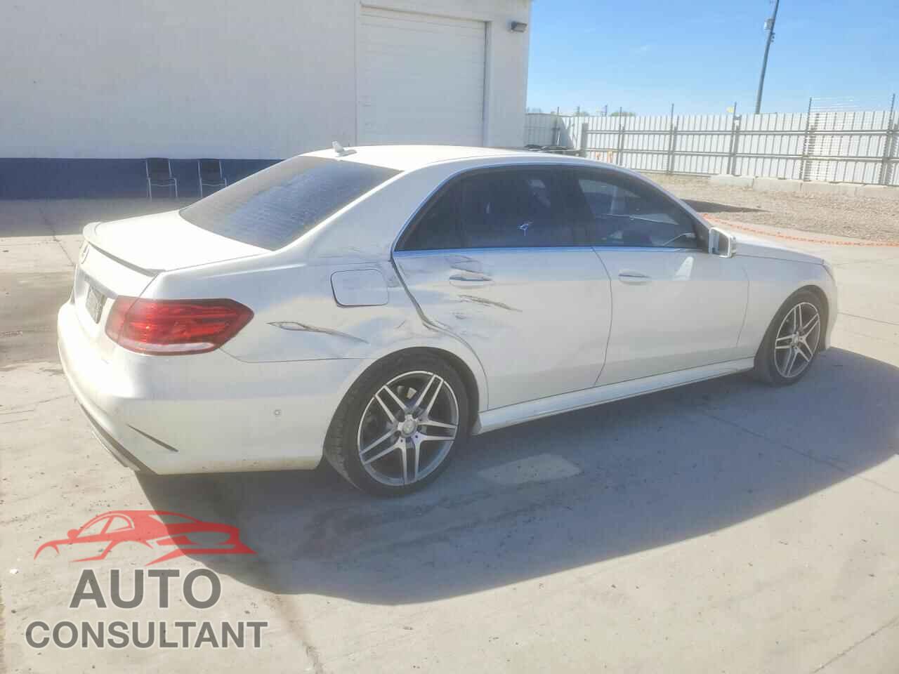 MERCEDES-BENZ E-CLASS 2015 - WDDHF5KB9FB124221