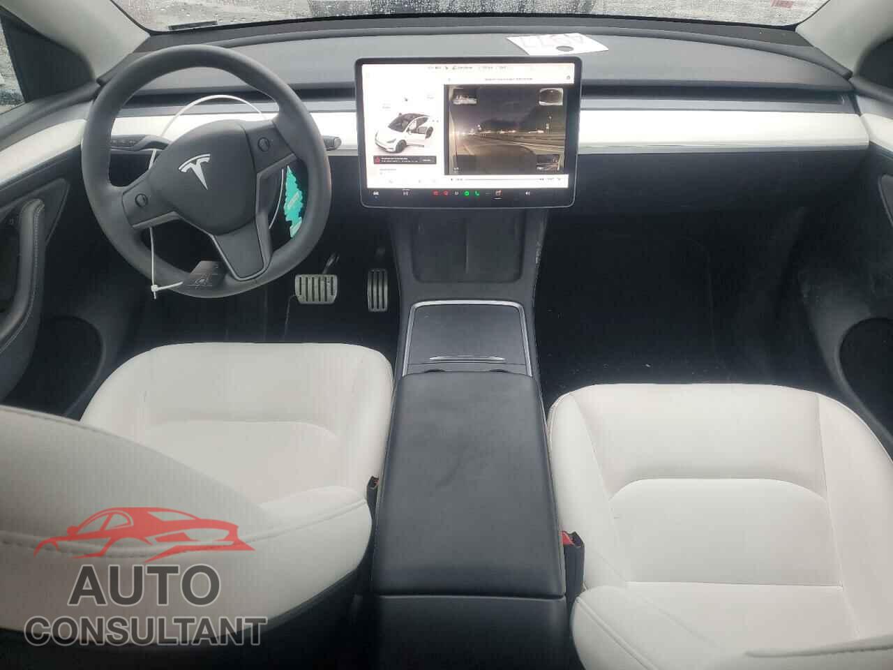 TESLA MODEL Y 2023 - 7SAYGDEF1PF714446