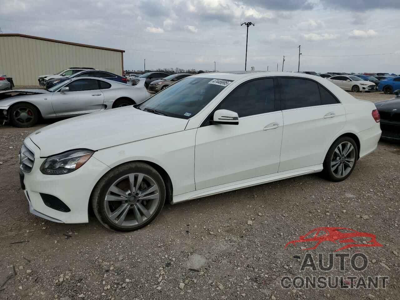 MERCEDES-BENZ E-CLASS 2015 - WDDHF5KB4FB103986