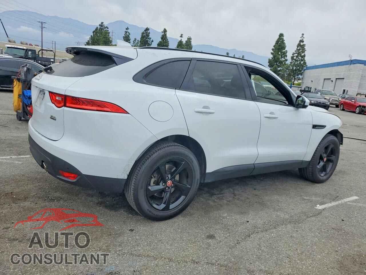 JAGUAR F-PACE 2018 - SADCK2EV3JA243874