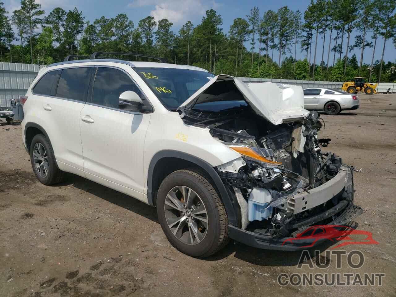 TOYOTA HIGHLANDER 2016 - 5TDKKRFH9GS156923