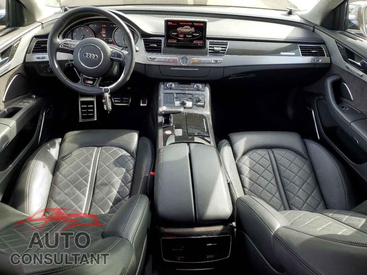 AUDI S8 2013 - WAUD2AFD0DN027409