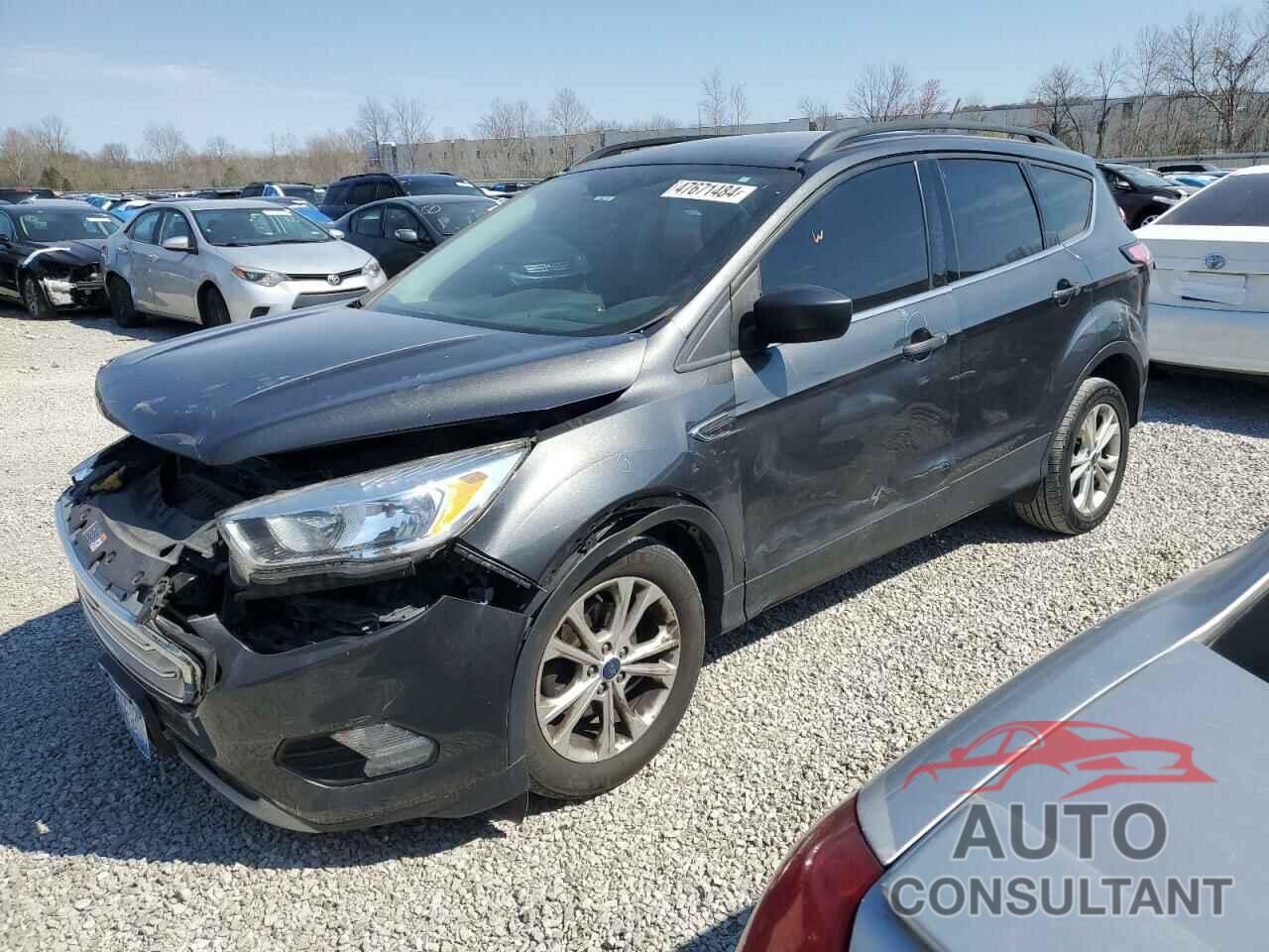 FORD ESCAPE 2018 - 1FMCU0GD3JUA52108