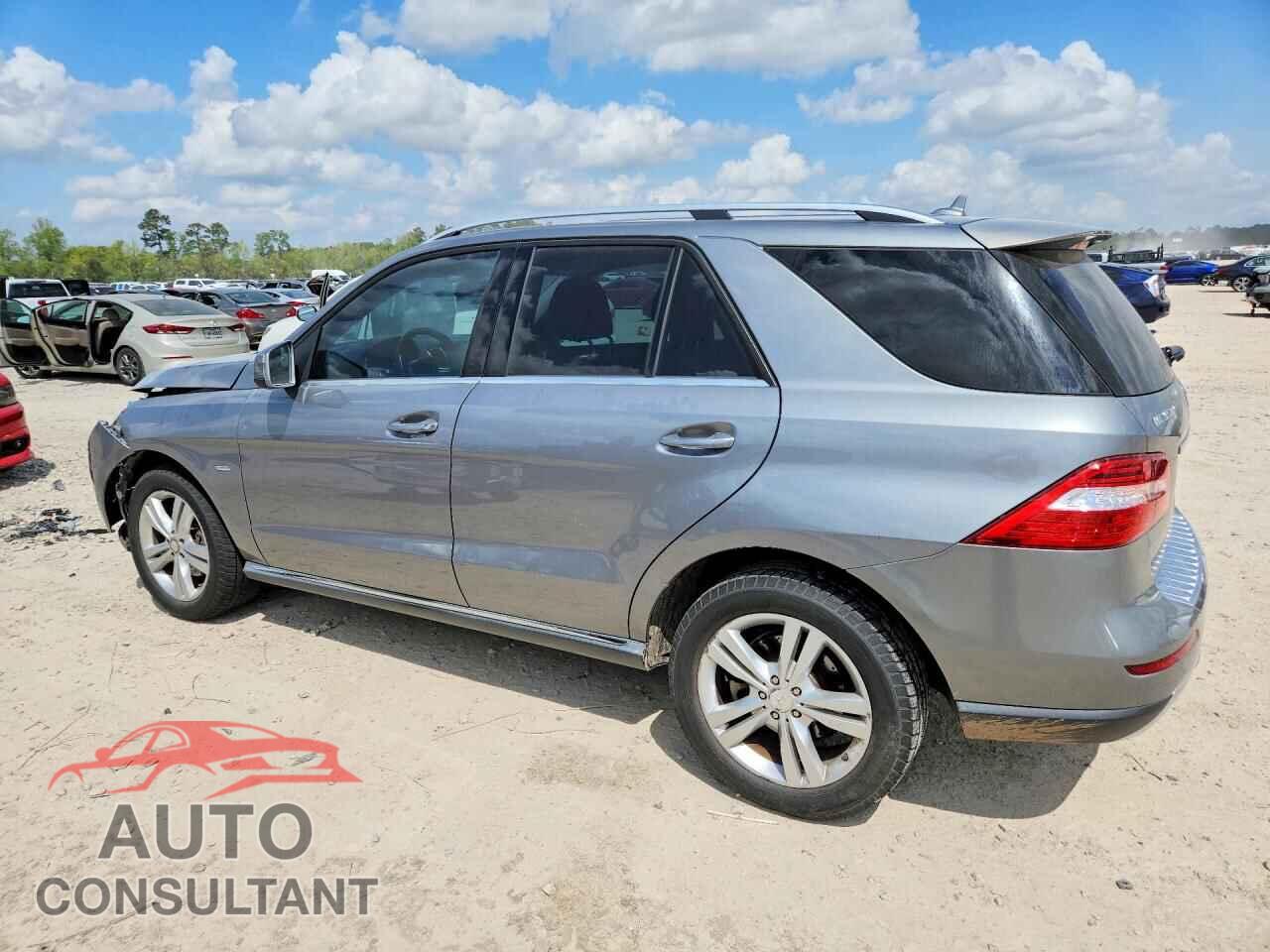 MERCEDES-BENZ M-CLASS 2012 - 4JGDA5HB2CA040947