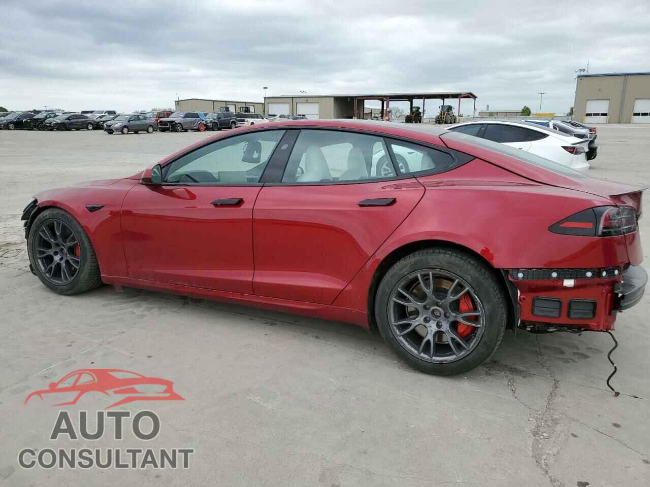 TESLA MODEL S 2023 - 5YJSA1E67PF510852