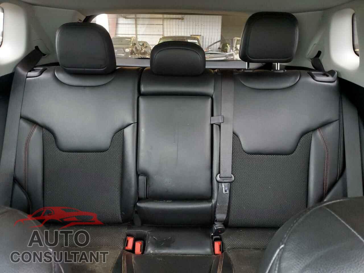 JEEP COMPASS 2021 - 3C4NJDDB8MT553543