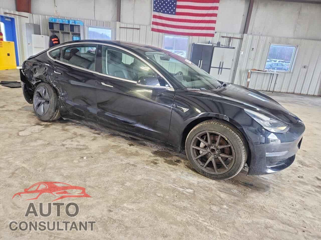TESLA MODEL 3 2018 - 5YJ3E1EA2JF044302