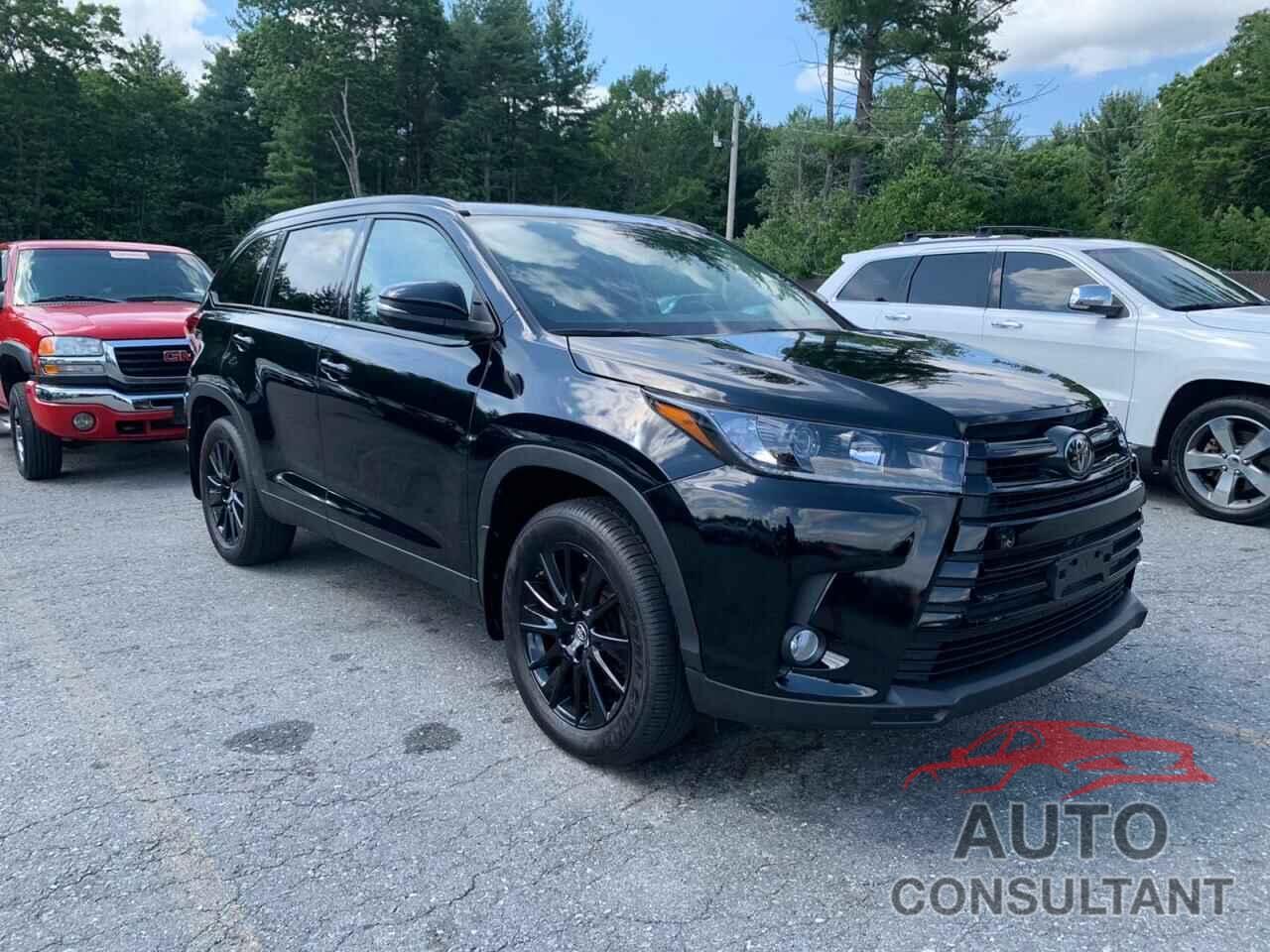 TOYOTA HIGHLANDER 2019 - 5TDJZRFH9KS976970