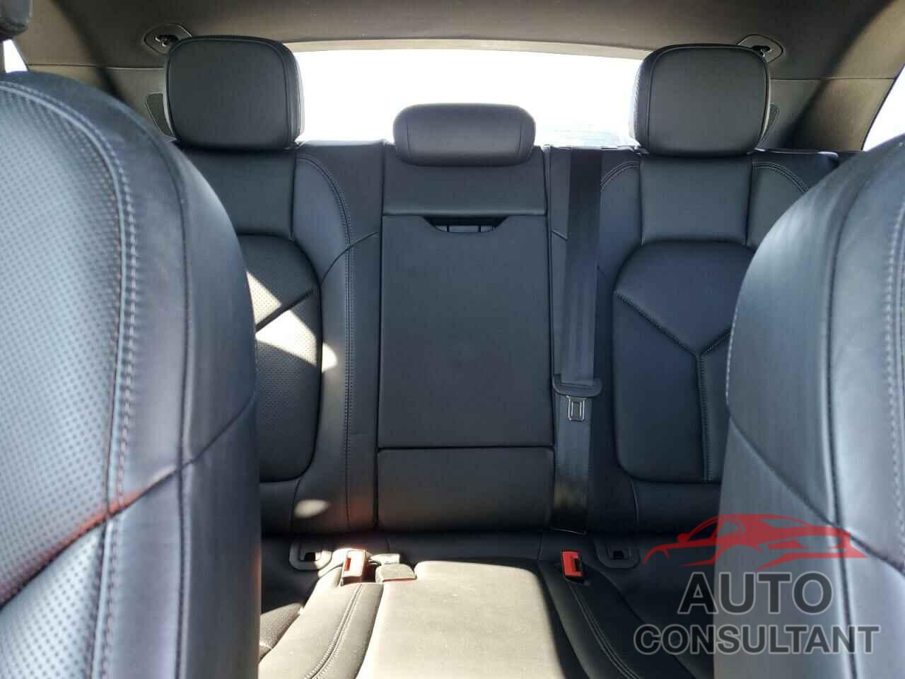 PORSCHE MACAN 2017 - WP1AA2A55HLB80561