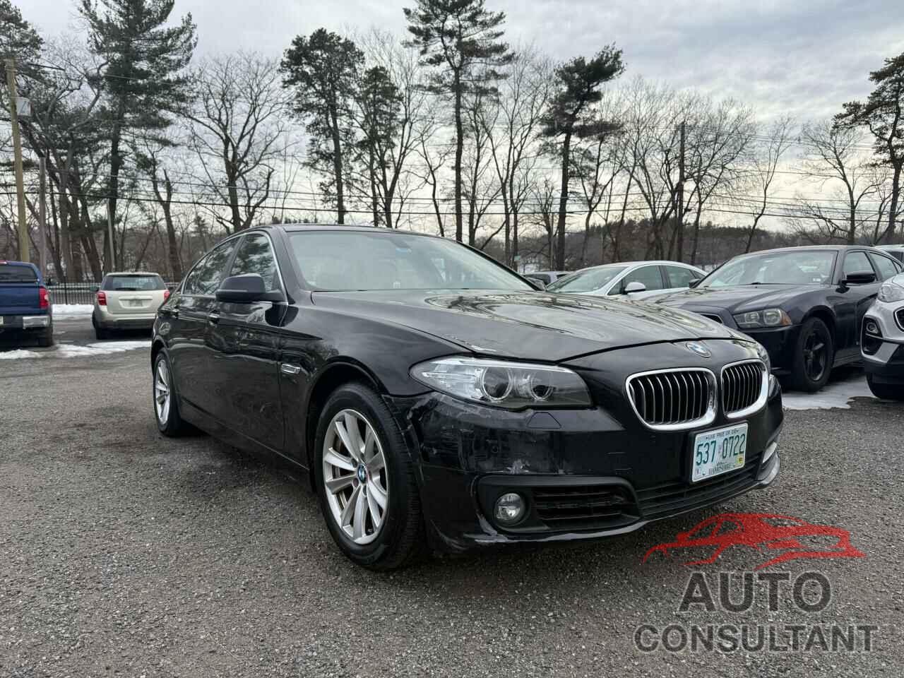 BMW 5 SERIES 2016 - WBA5A7C55GG 15004