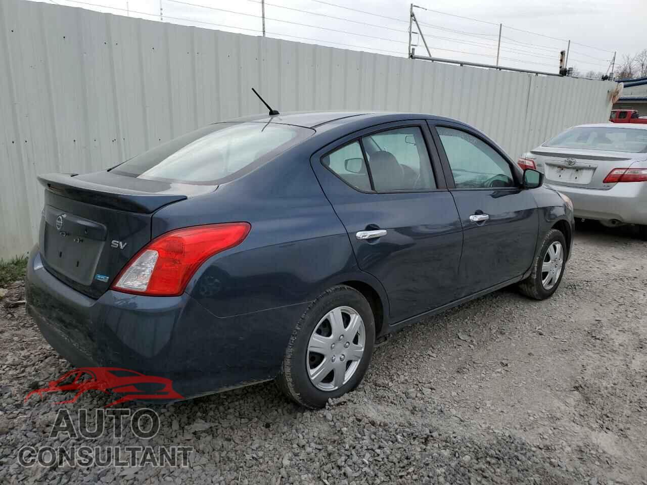 NISSAN VERSA 2015 - 3N1CN7AP9FL840604