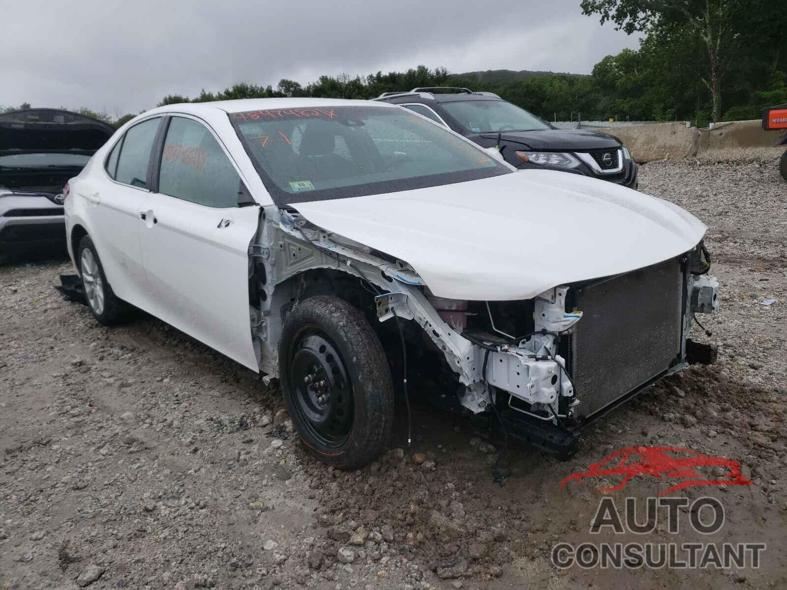 TOYOTA CAMRY 2018 - 4T1B11HKXJU676141