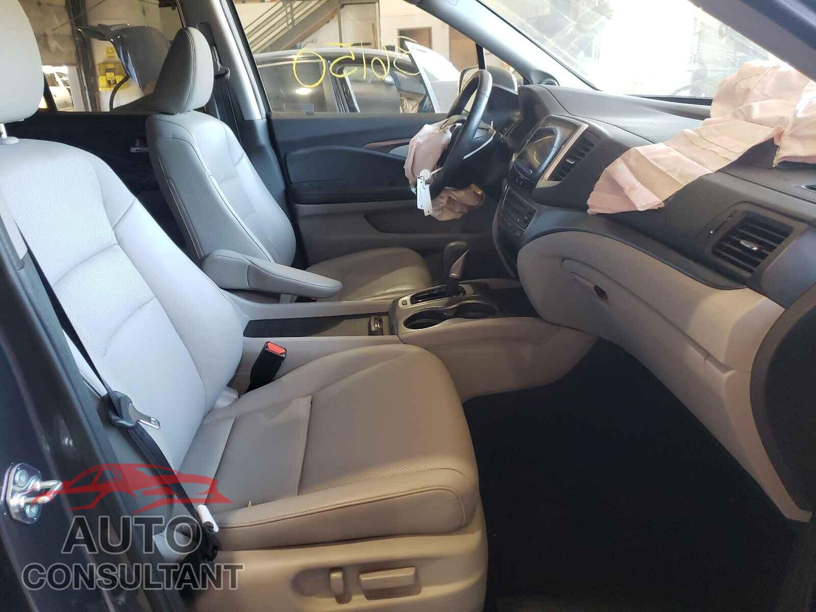 HONDA RIDGELINE 2017 - 5FPYK3F64HB030665