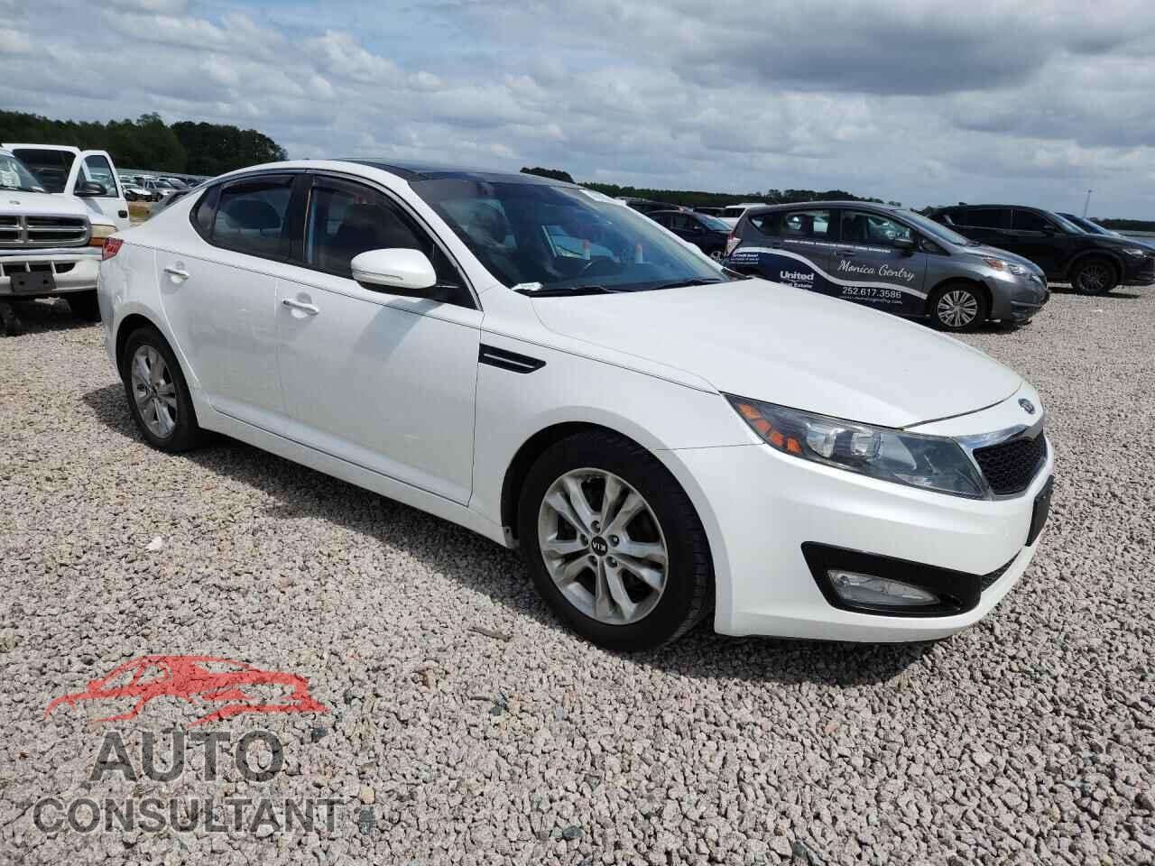 KIA OPTIMA 2011 - KNAGN4A74B5085687