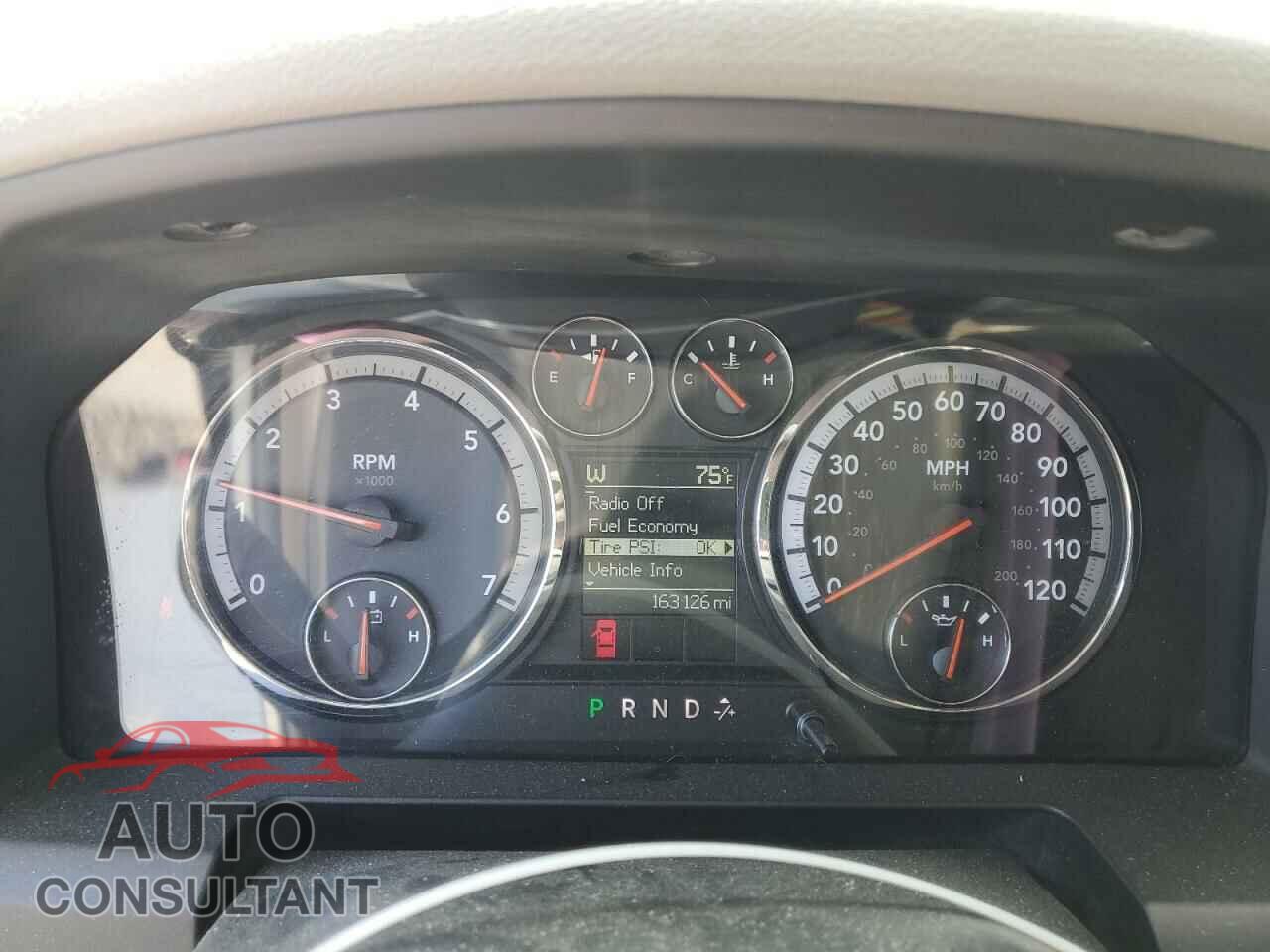 DODGE RAM 1500 2012 - 1C6RD7LT4CS124962
