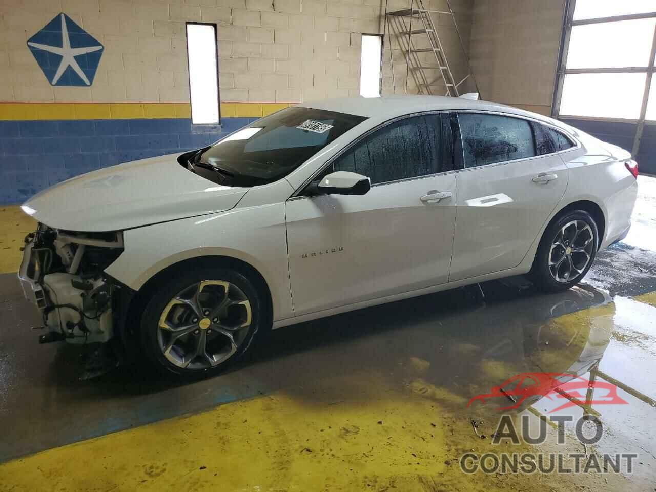 CHEVROLET MALIBU 2023 - 1G1ZD5ST8PF130981