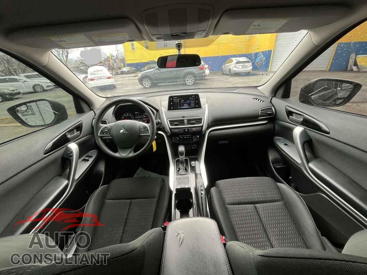 MITSUBISHI ECLIPSE 2018 - JA4AT4AA3JZ047878