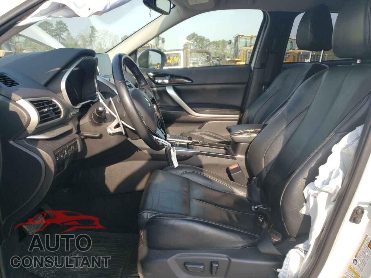 MITSUBISHI ECLIPSE 2019 - JA4AT5AA4KZ048710