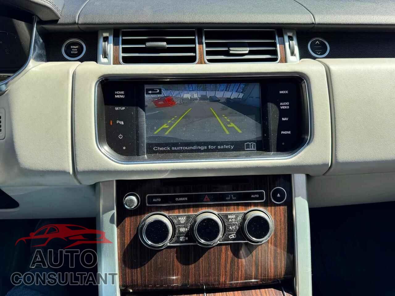 LAND ROVER RANGEROVER 2015 - SALGS2VF4FA235904