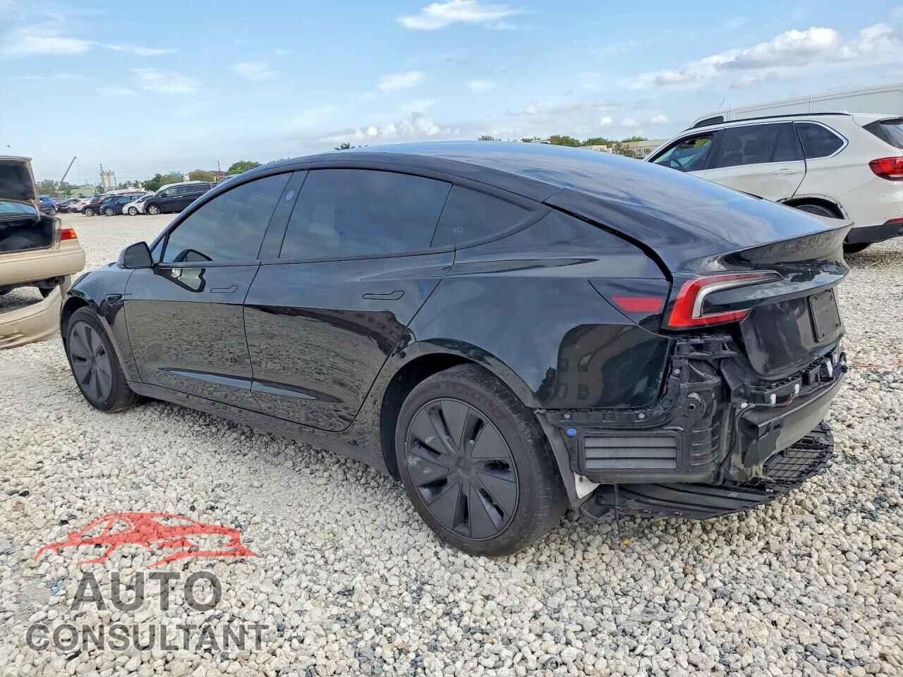 TESLA MODEL 3 2025 - 5YJ3E1EA9SF059199