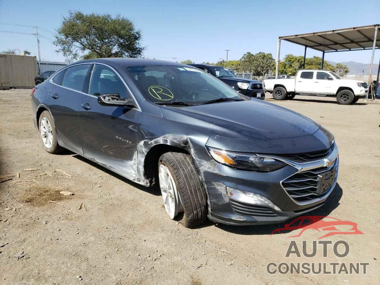 CHEVROLET MALIBU 2020 - 1G1ZD5ST3LF114584