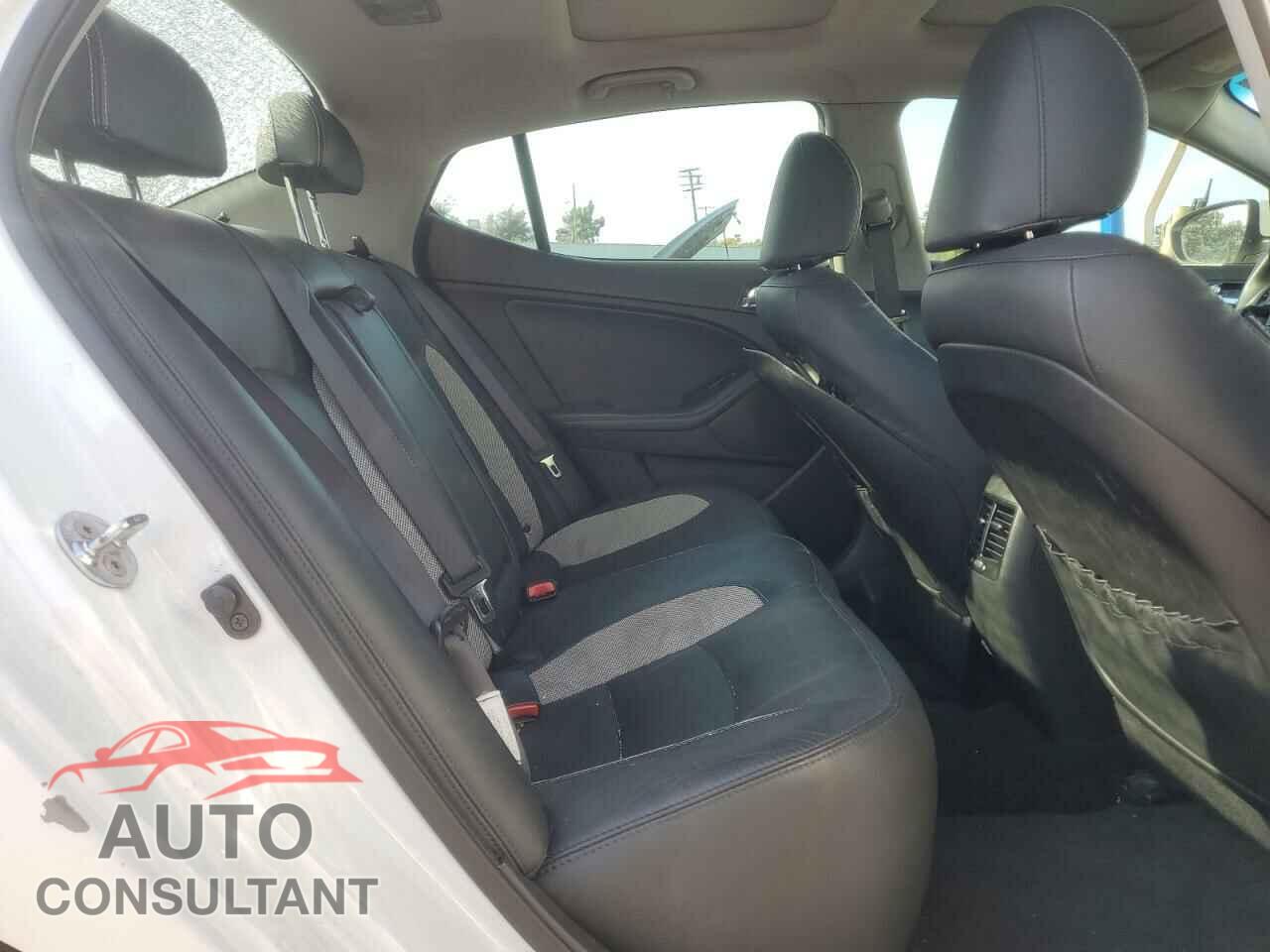 KIA OPTIMA 2012 - 5XXGR4A69CG012116