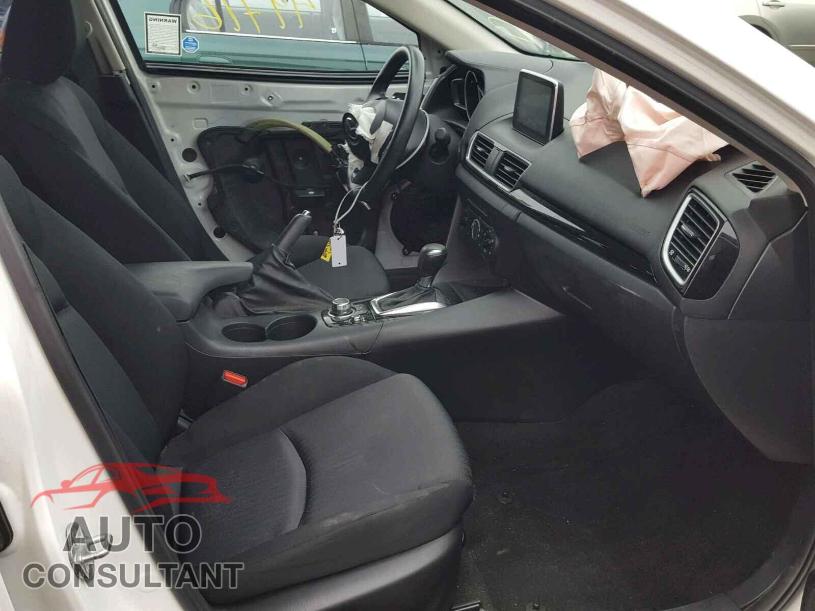 MAZDA 3 2015 - JM1BM1K76F1252058